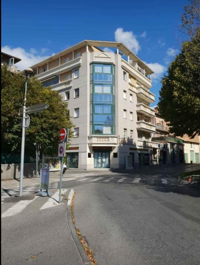 Appartement T2 Imm. La Villa D'Este Digne-les-Bains Exterior photo